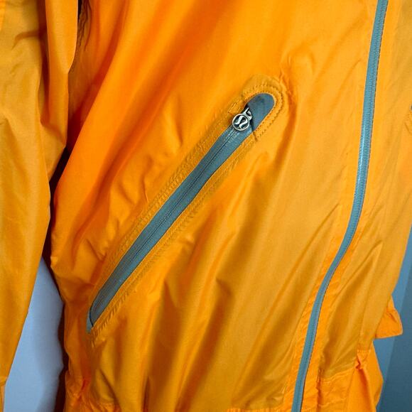Lululemon Women's Rise And Shine Hooded Zip Vented Jacket Pockets Running Sz 4 - Picture 4 of 14